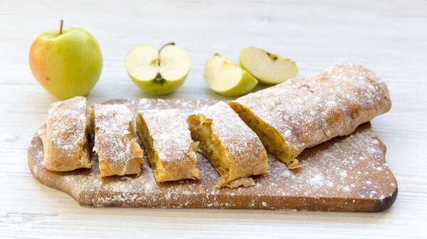 strudel aux pommes strudel aux pommes