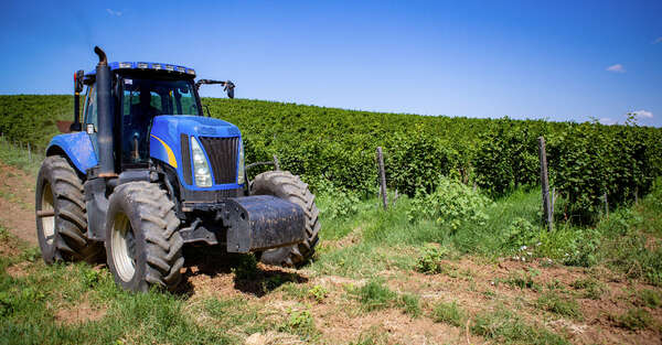 trattore agricolo trattore agricolo