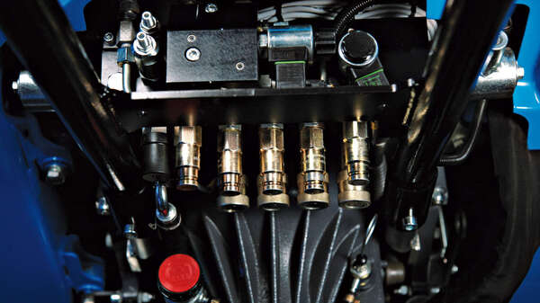mini trattore cingolato motore